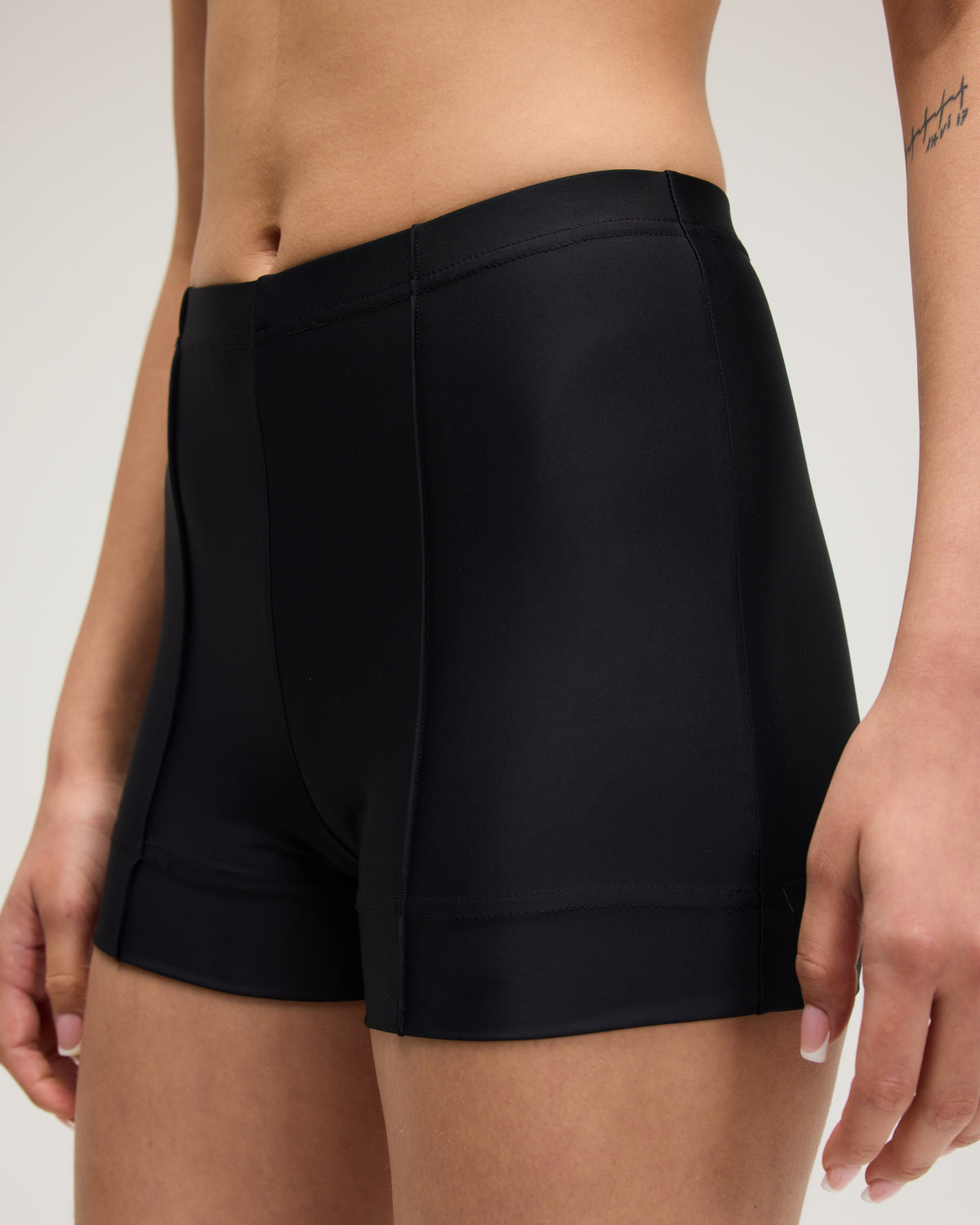 Jennie Short - Black